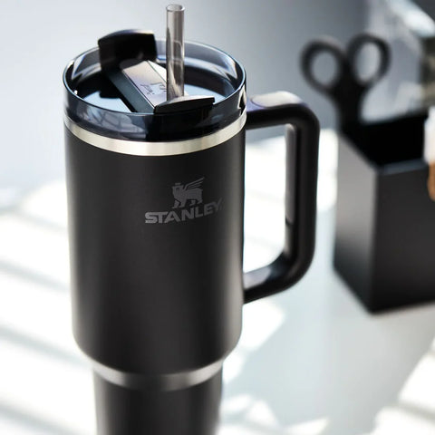 Stanley The Quencher H2.O FlowState™ Tumbler 1.18L / 40oz - Black Tonal