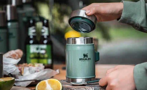 Stanley Yemek Termosu Tavsiyesi: En İyi Modeller ve Satın Alma Rehberi