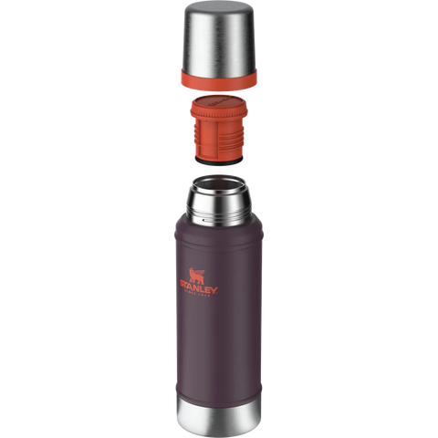 Stanley The Legendary Classic Bottle .75L / 25oz - Plum